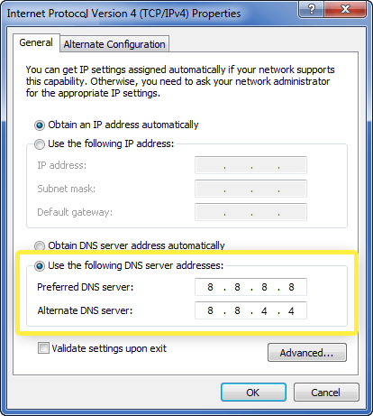 Windows Internet Protocol versie 4 Eigenschappenvenster met DNS-serveradressen gemarkeerd.